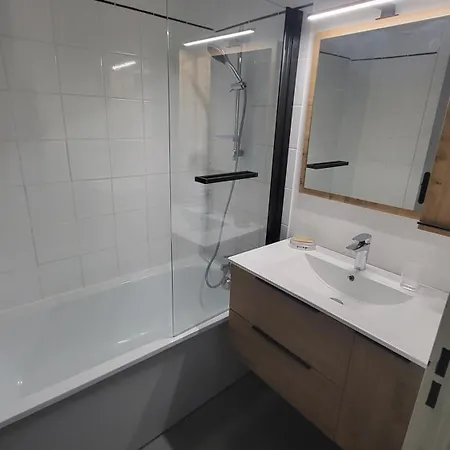 Appartement 4 A 6 Personnes - Chalets D'Aurouze - La Joue Du Loup Saint-Étienne-en-Dévoluy Exterior foto