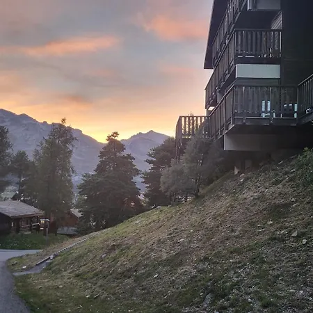 Appartement 4 A 6 Personnes - Chalets D'Aurouze - La Joue Du Loup Saint-Étienne-en-Dévoluy Exterior foto