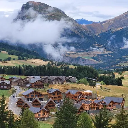 Appartement 4 A 6 Personnes - Chalets D'Aurouze - La Joue Du Loup Saint-Étienne-en-Dévoluy Exterior foto