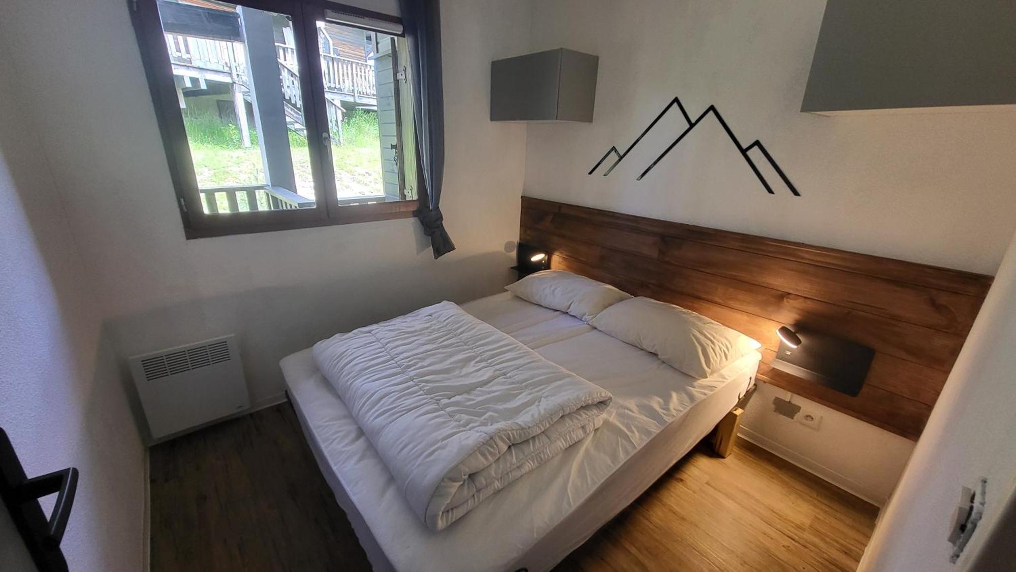 4 A 6 Personnes - D'aurouze - La Joue Du Loup Apartment