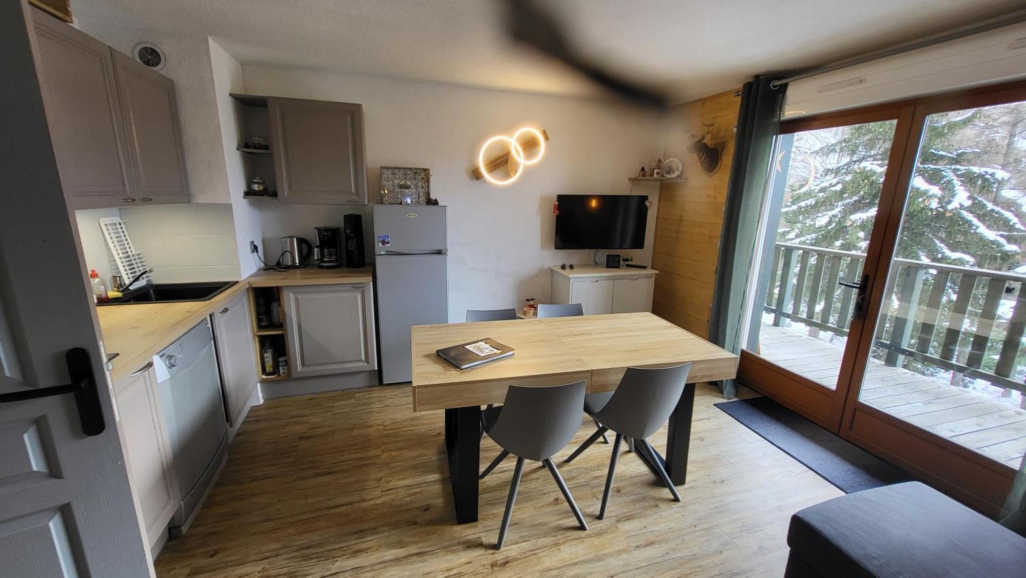 Apartment 4 A 6 Personnes - D'aurouze - La Joue Du Loup Saint-Étienne-en-Dévoluy